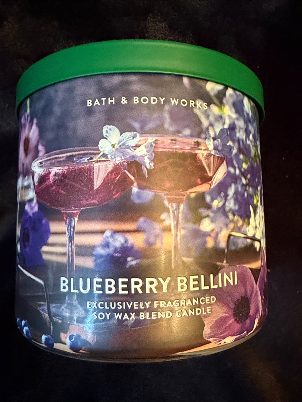 Bath & Body Works Blueberry Bellini Candle with Green Lid - Picture 3 of 6